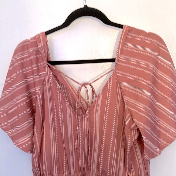 ⭐️INDULGE Romper, XL, Mauve/White Striped/Flutter Sleeves, Classy & Fun! 💕 - Picture 2 of 13